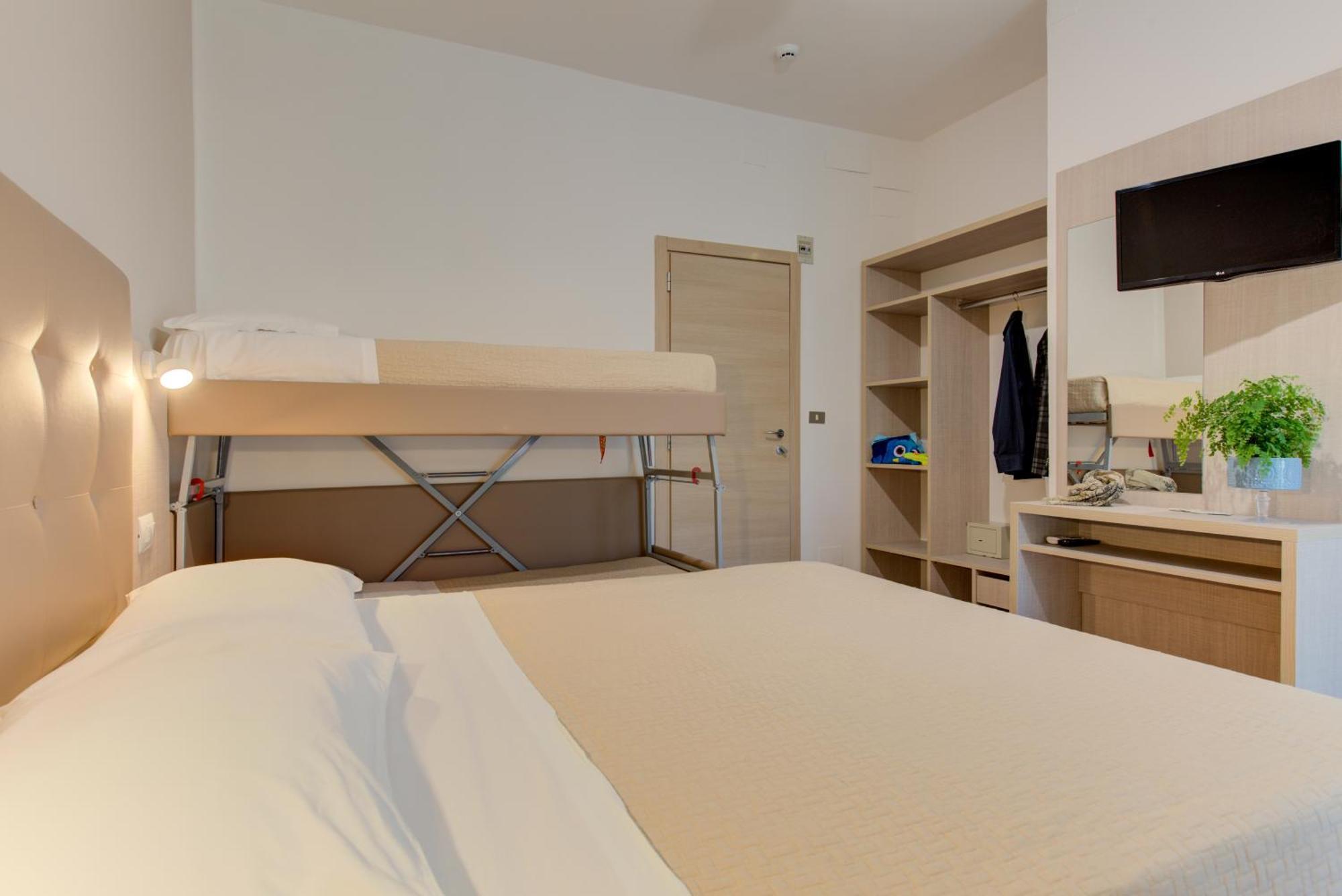 Hotel Cimarosa Riccione Habitación foto